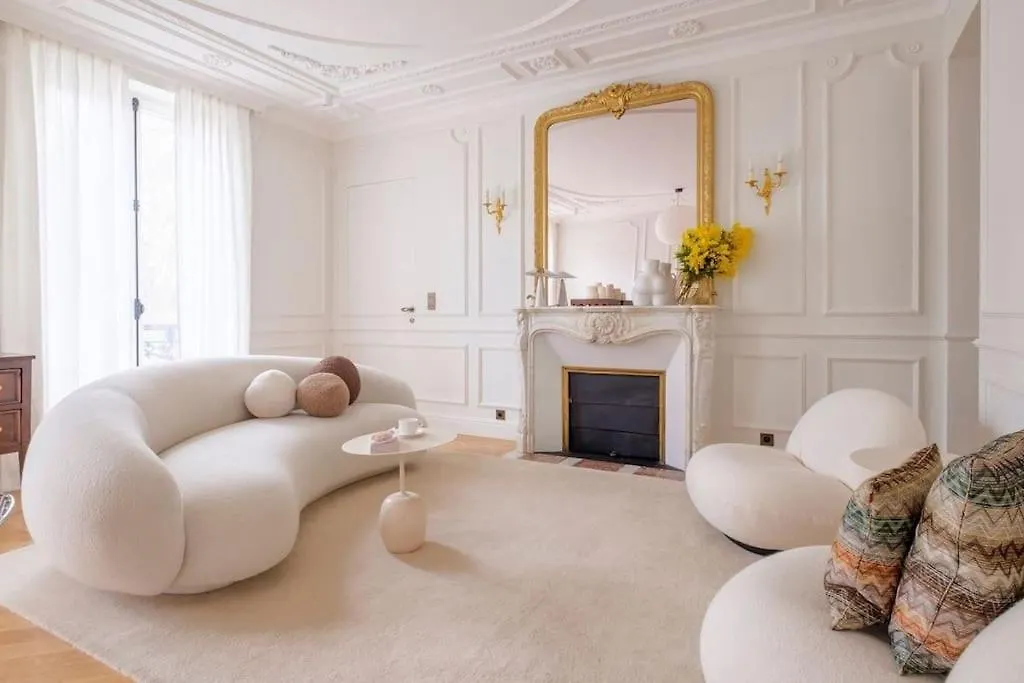 Haussmannien Luxe - 2 Chambres, Champs-elysees *
