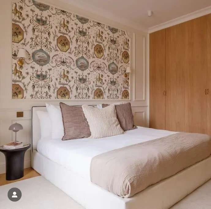 Haussmannien Luxe - 2 Chambres, Champs-elysees
